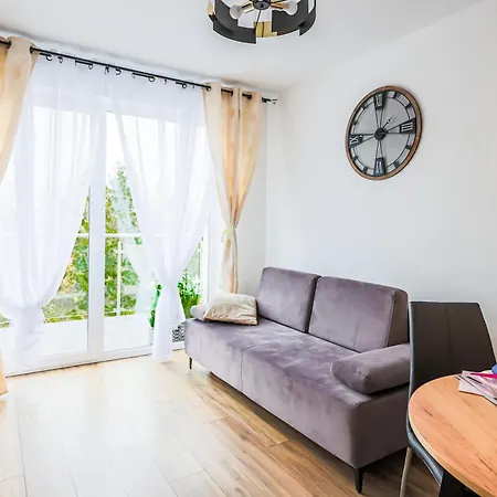 Apartment 33