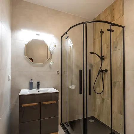 Διαμέρισμα 33